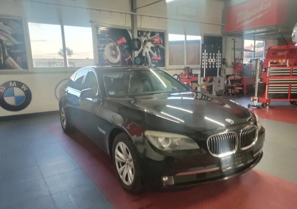 BMW Seria 7 cena 32000 przebieg: 264000, rok produkcji 2011 z Barlinek małe 352